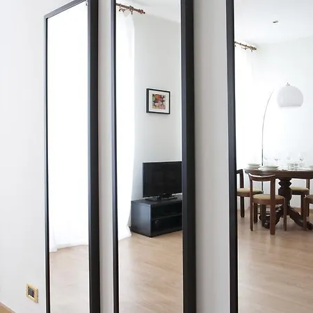 Italianway-dell'unione 6 Flat * ميلان